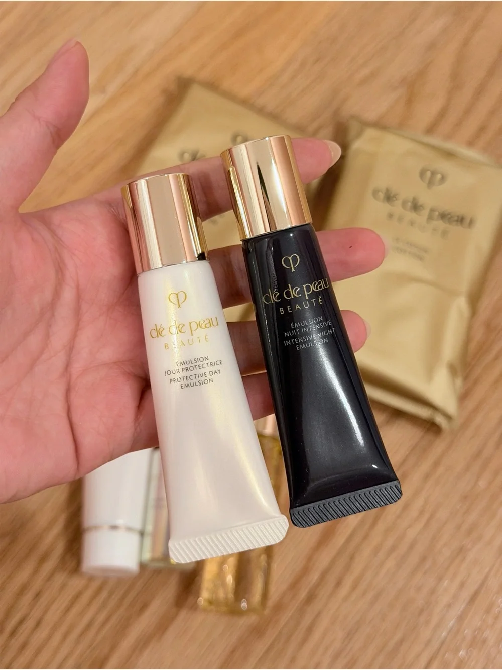 Cle De Peau Skincare Set - Travel Size